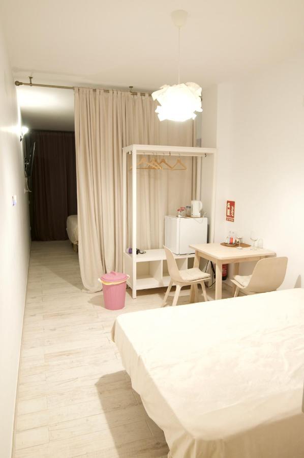 Loft Valentia Ifach Calpe Hostel ภายนอก รูปภาพ