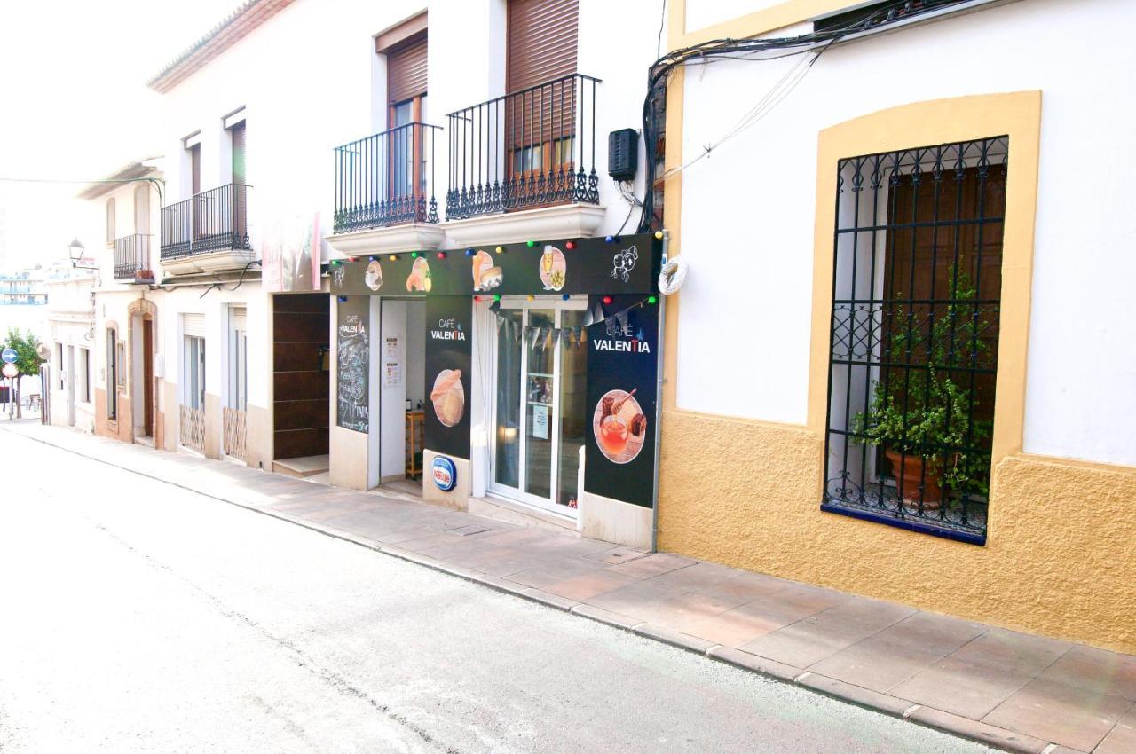 Loft Valentia Ifach Calpe Hostel ภายนอก รูปภาพ