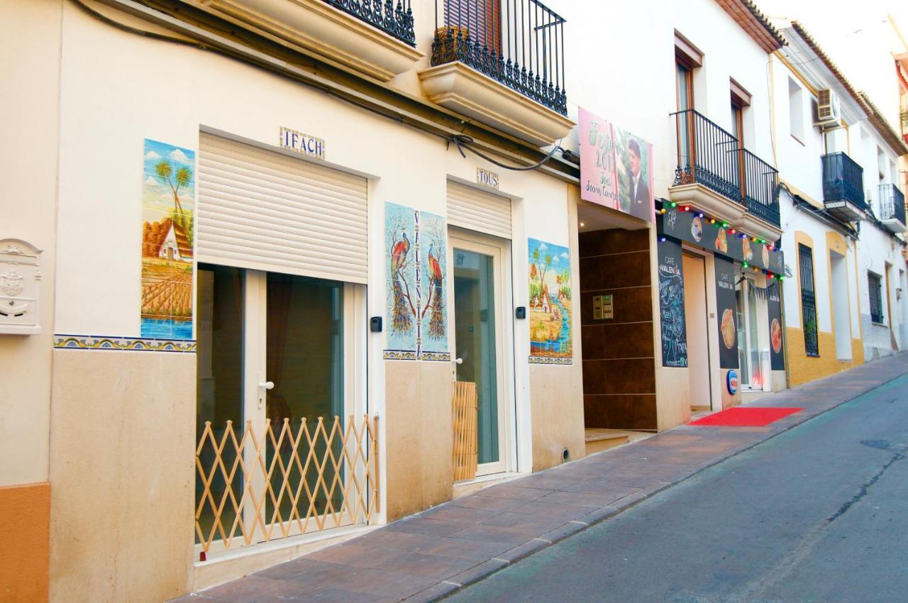 Loft Valentia Ifach Calpe Hostel ภายนอก รูปภาพ